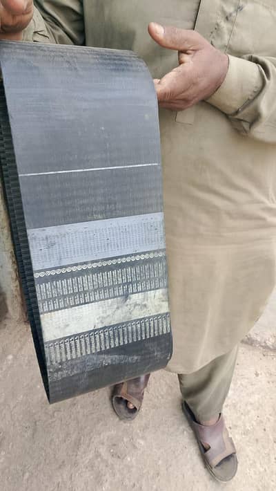 Title: New Fan Belts – All Sizes Available – Rs. 200 Per KG
