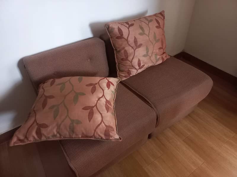 2 seater Sofa 2
