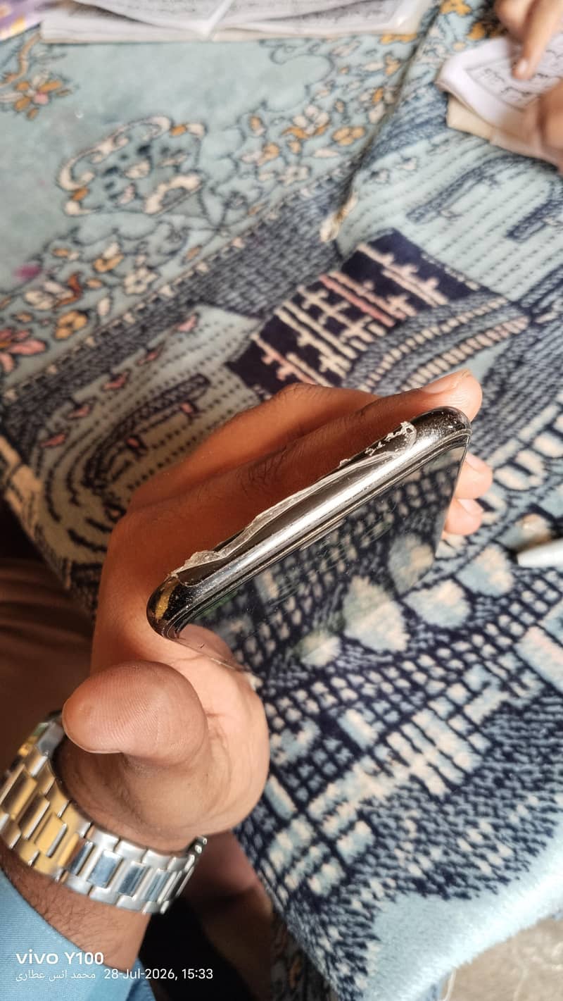 Apple iPhone X 1