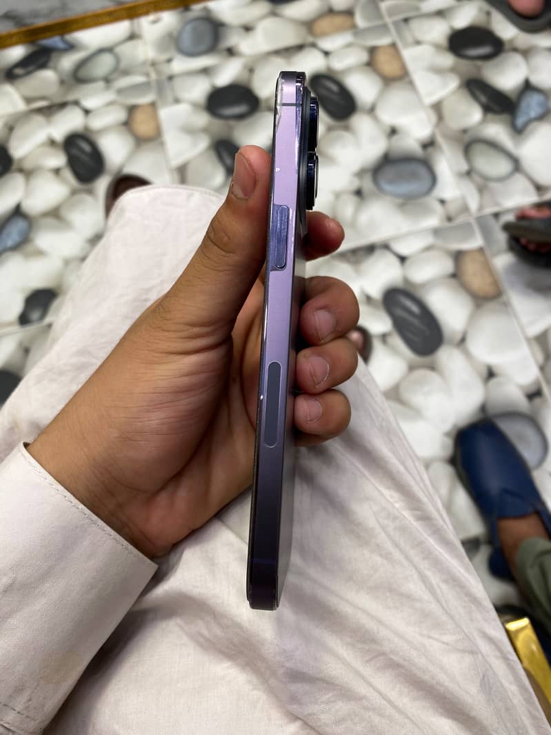 Apple iPhone 14 Pro Max 5