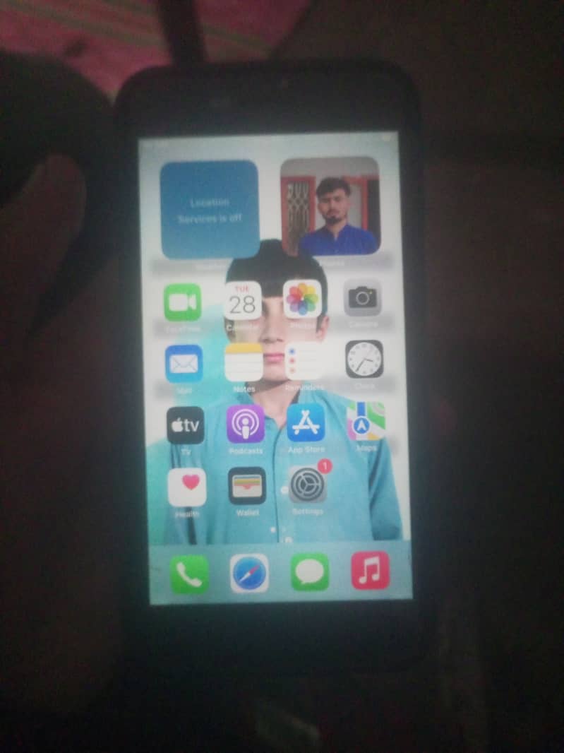 Apple iPhone 8 Plus 1