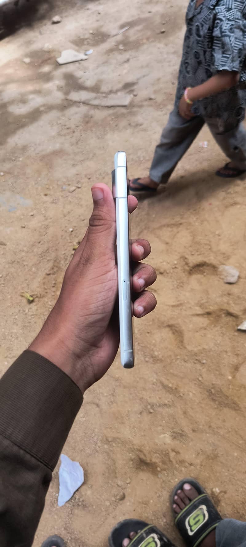 Google Pixel 7 4