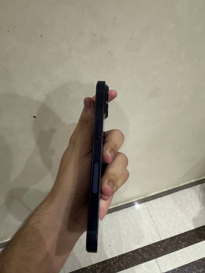 Iphone 14 2