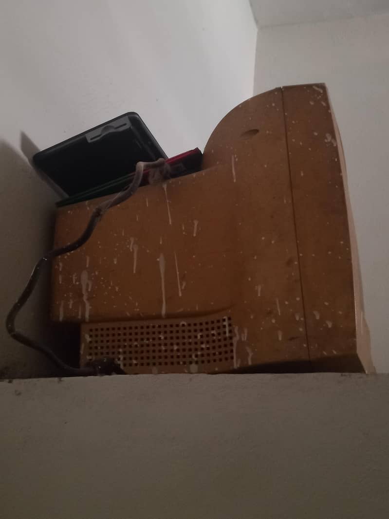 Monitor Scrap 1