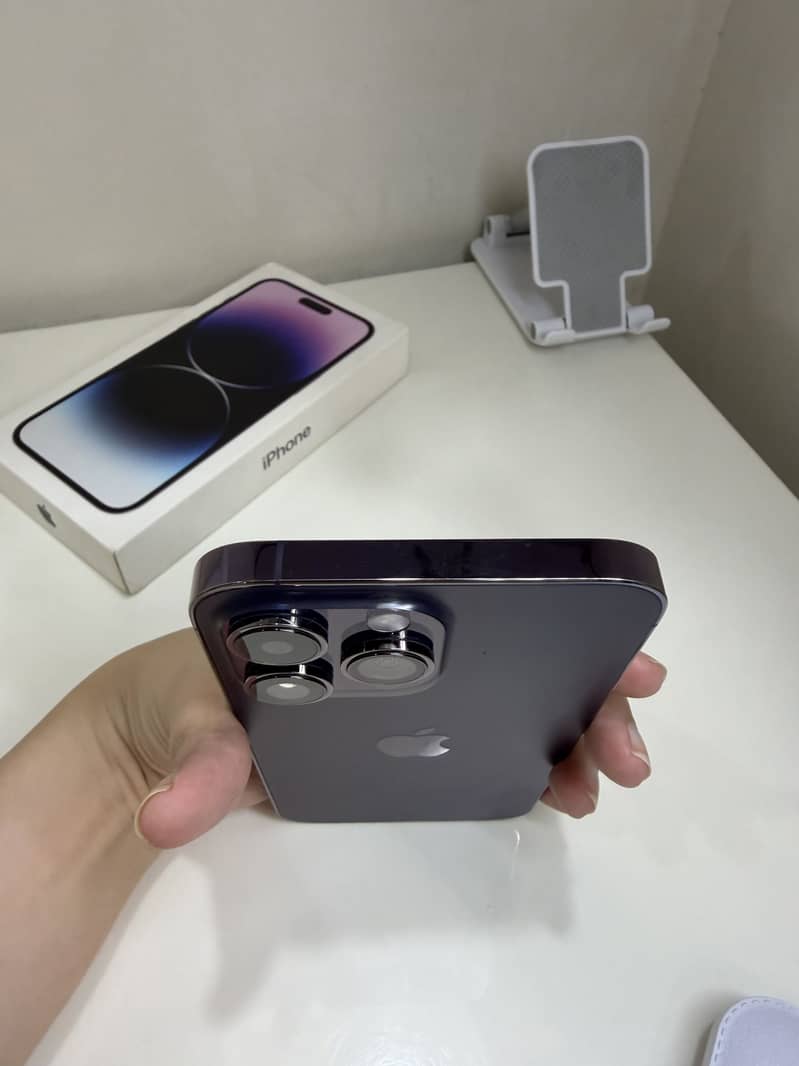 Apple iPhone 14 Pro Max 2