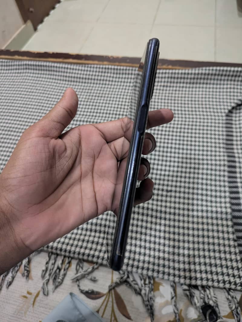OPPO A54 4