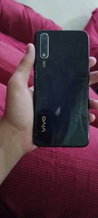 Vivo S1
