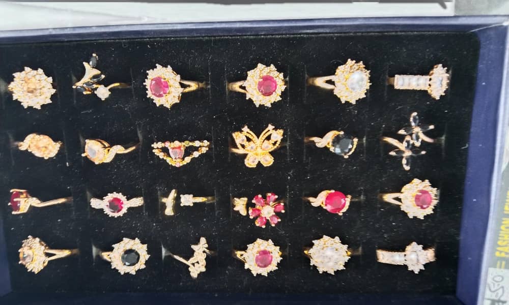 ladies ring 14