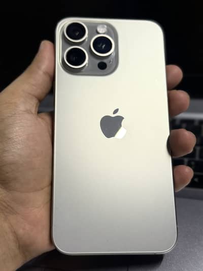 Apple iPhone 15 Pro Max