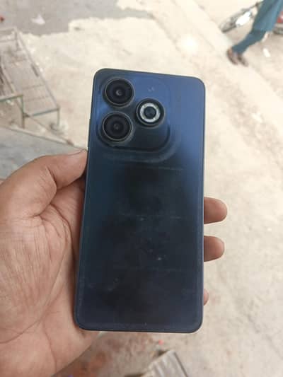 Infinix smart 8