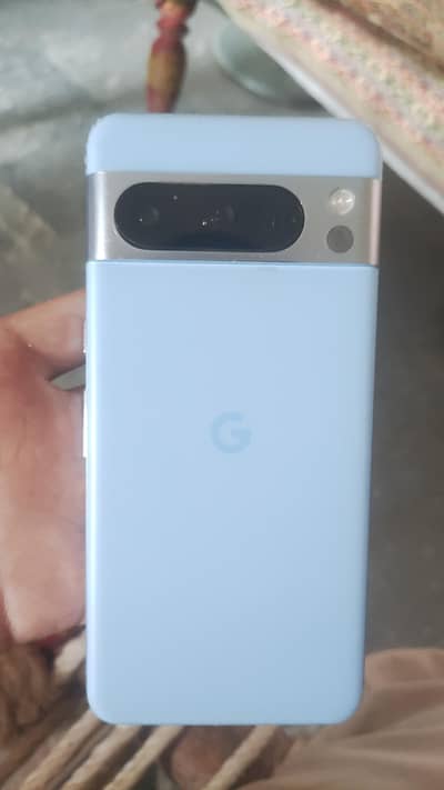 Google Pixel 8 Pro with box