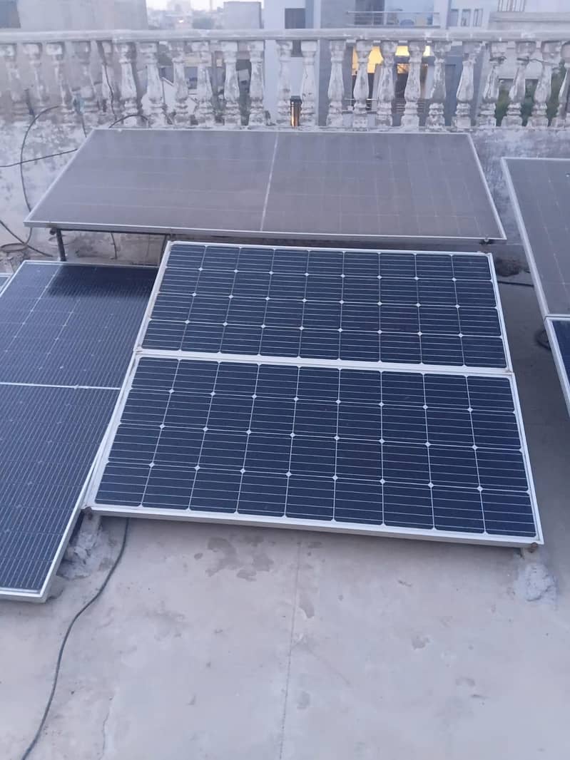 solar panels , batry or controller 1