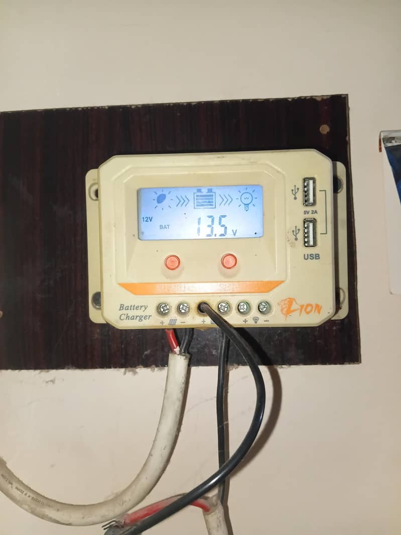 solar panels , batry or controller 6