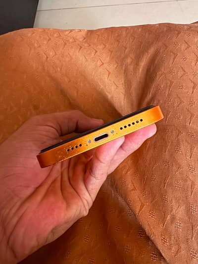 Apple iPhone XR