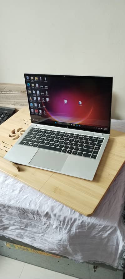 HP x360 1040 G8 (Core i7, 11th Gen) - 16GB/512GB - 10/10 Condition