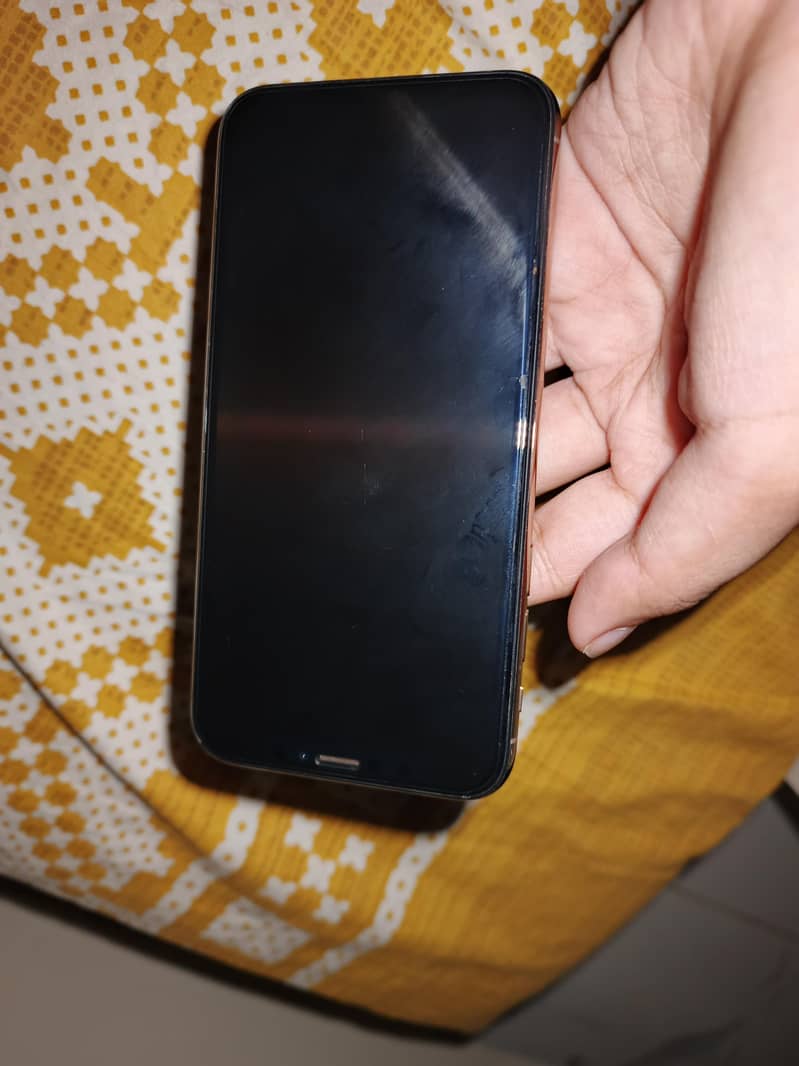 iphone xs 5