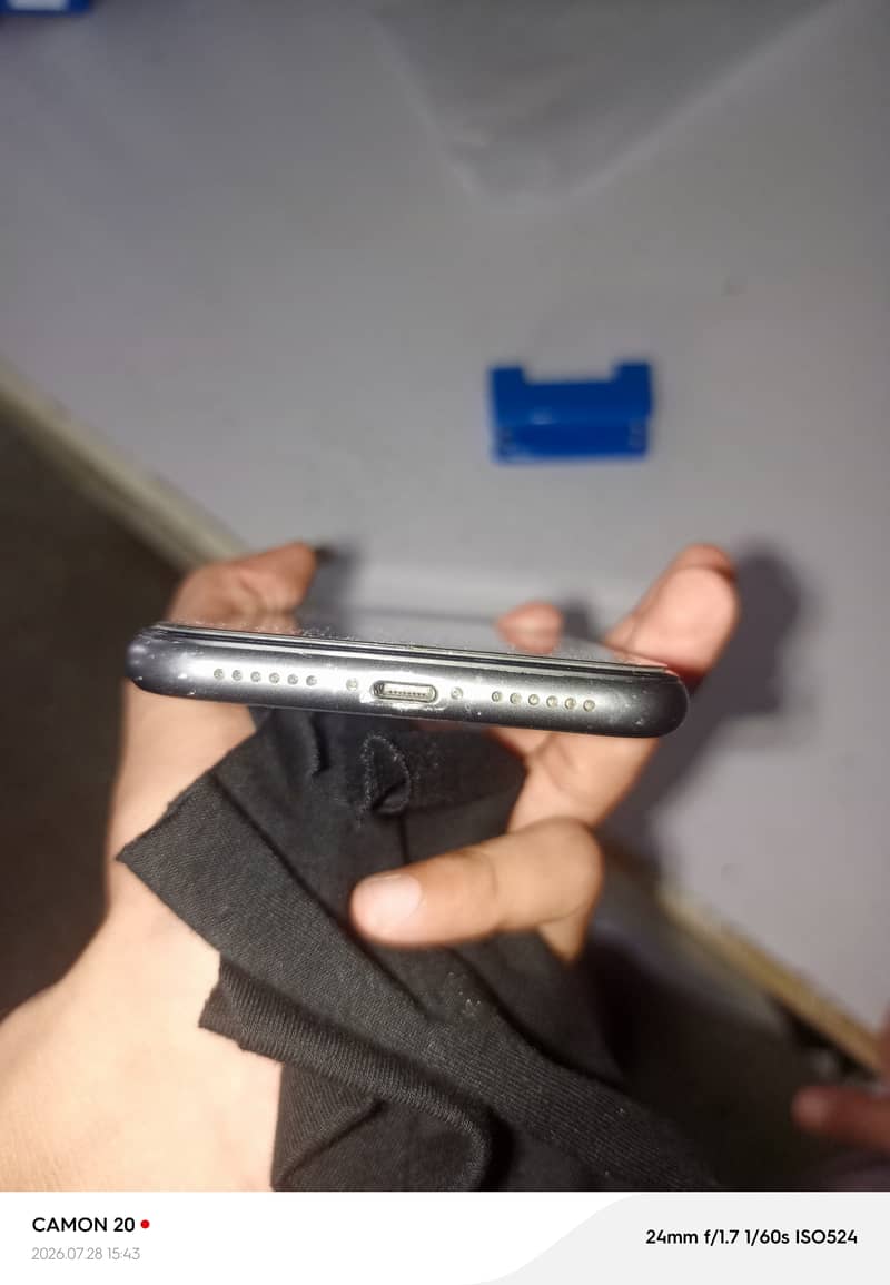 Apple iPhone 11 2