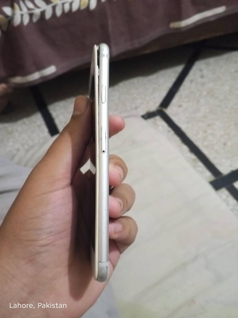 Apple iPhone 6 1