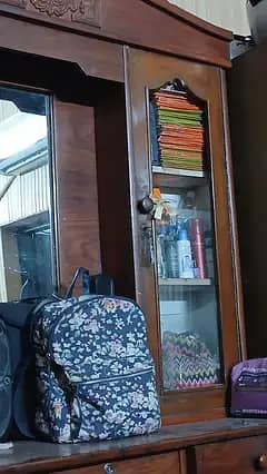 ​Showcase Dressing Table 3