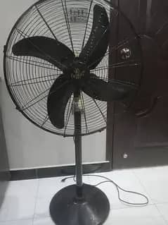 Pedestal Fan for sale