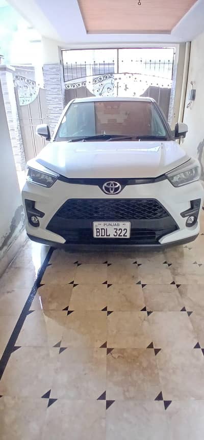 Toyota Raize z pakeg 2020/2025