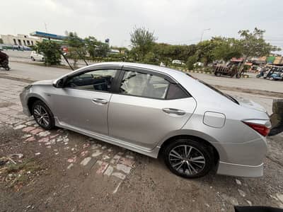 Toyota Corolla Altis 2022