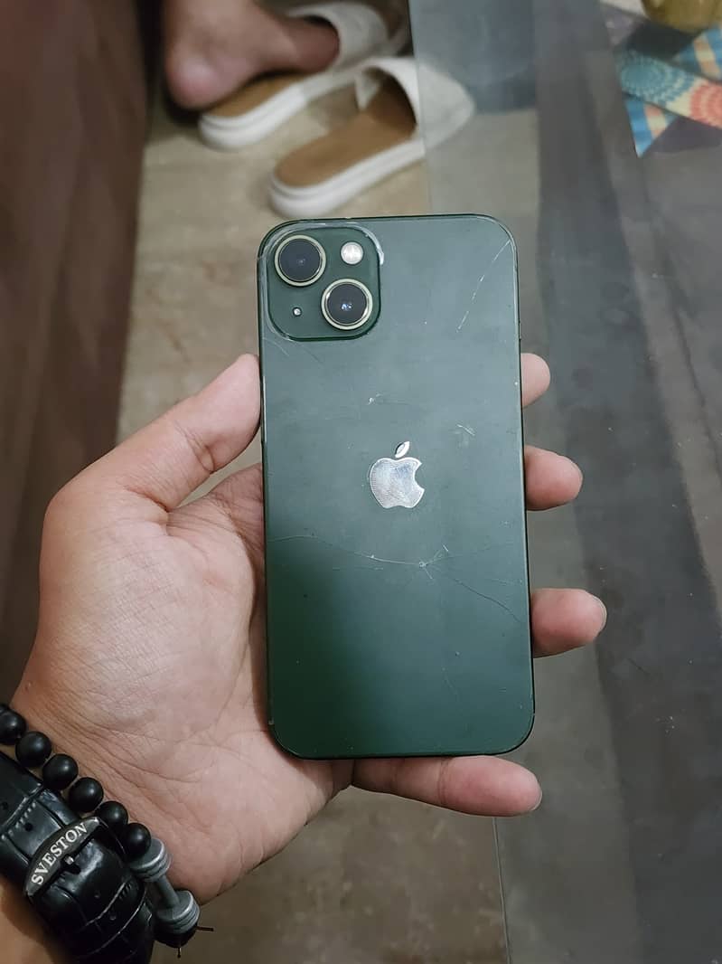 Apple iPhone 13 2