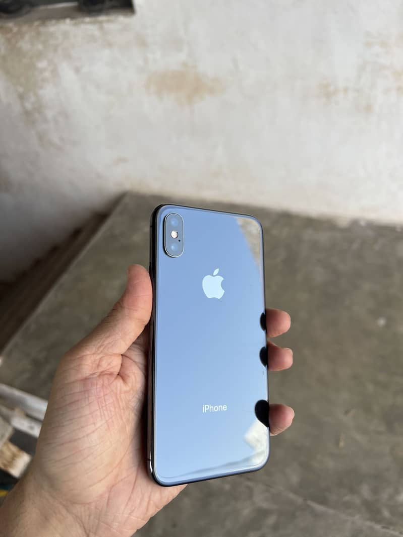 Apple iPhone X 1