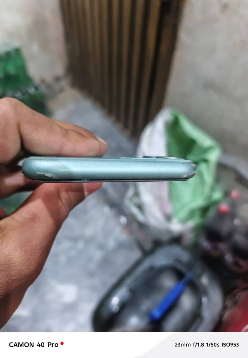 Apple iPhone 11 1