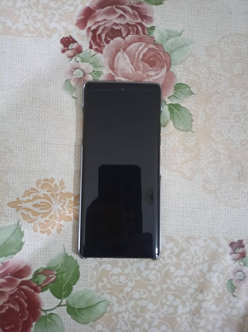 Tecno CAMON 40 Pro 0