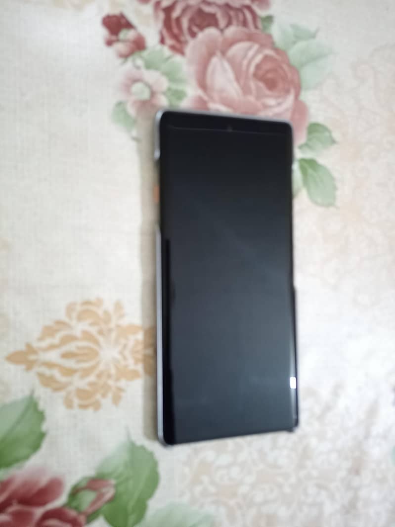 Tecno CAMON 40 Pro 1