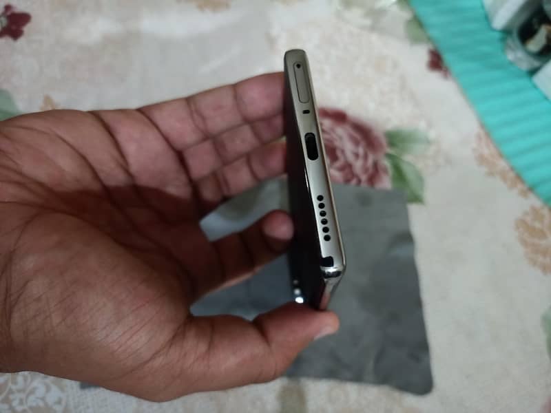 Tecno CAMON 40 Pro 2