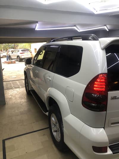 Toyota Land Cruiser Prado TZ