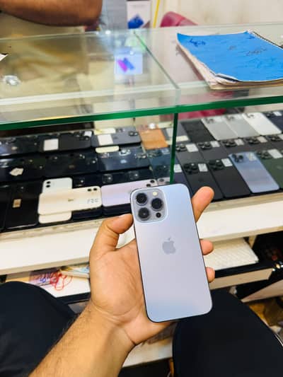 Apple iPhone 13 Pro