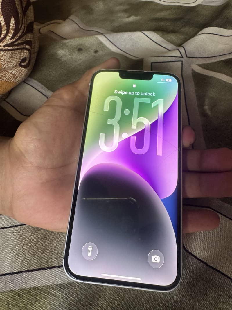 Apple iPhone 14 3