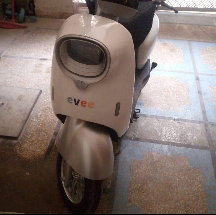 scooty 5