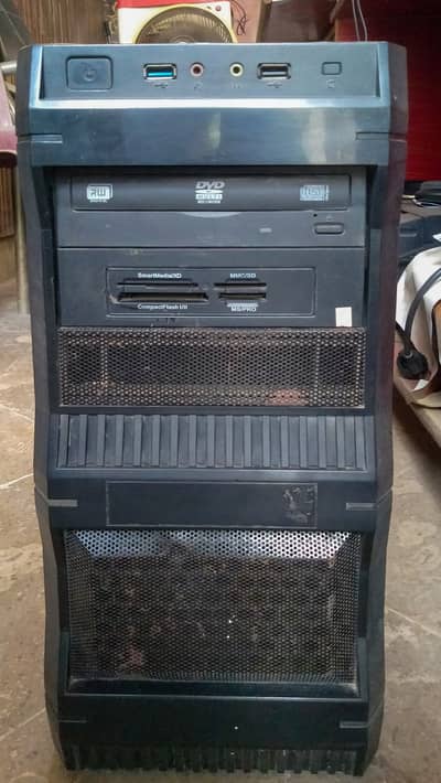 4th Gen Gaming PC i7 4770 with Asus Board, 500 Watt Supply, 128GB SSD