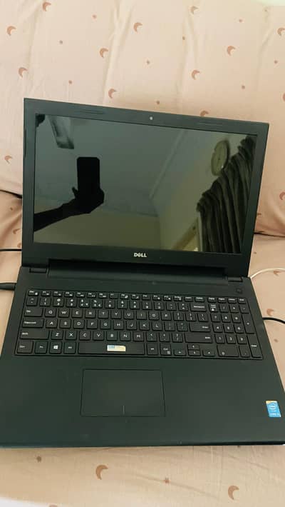 Dell Laptop i5 4th Gen 8/256 SSD