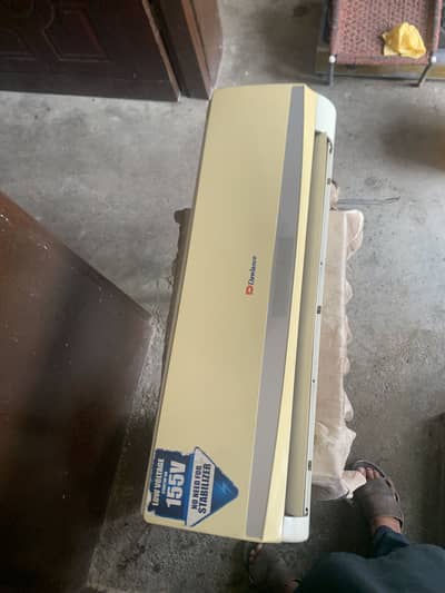 Dawlance 1.5 ton split Air conditioner for sell