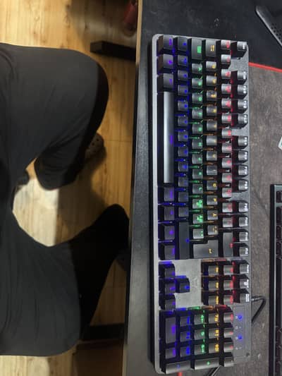 GXT871 Mechanical Keyboard RGB