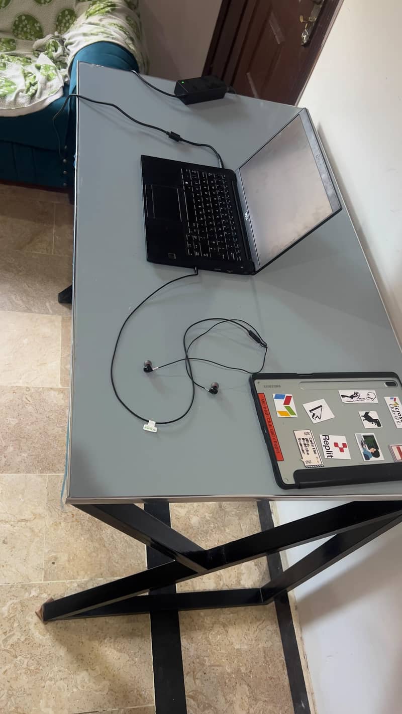 study table 6