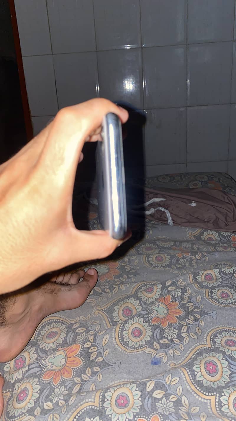 Apple iPhone X 1
