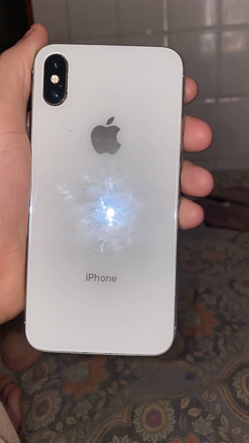 Apple iPhone X 3