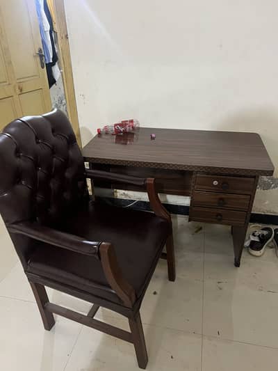 study table and chair