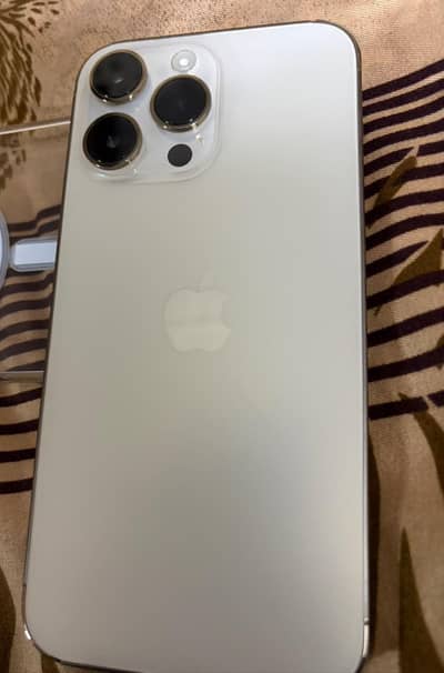 Apple iPhone 14 Pro Max jv