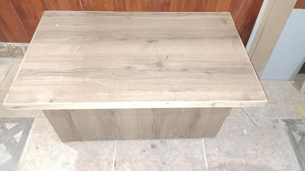 center table 0