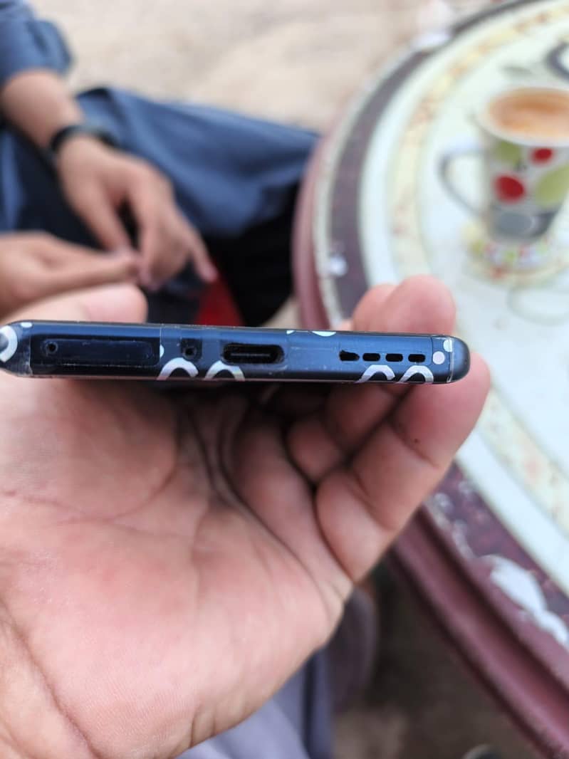 Infinix Note 40 Pro 13
