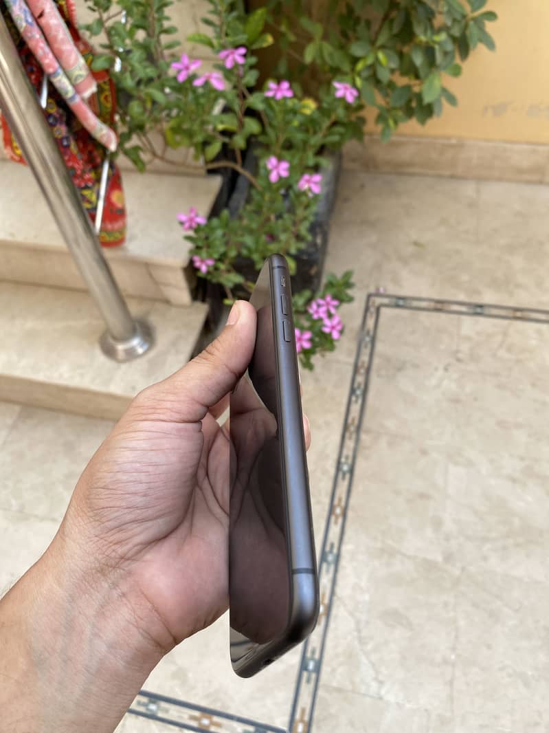 Iphone 11 3