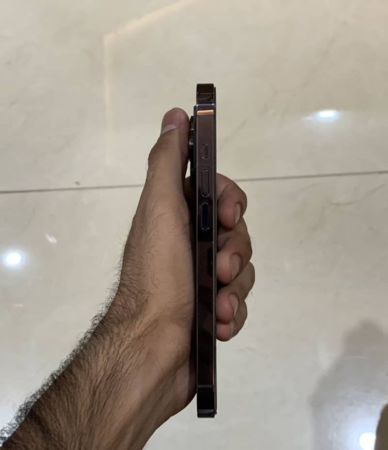 Iphone 14 pro 4