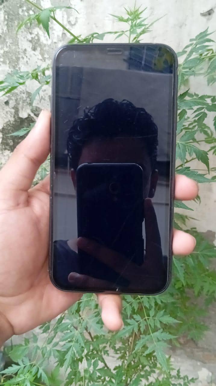 iphone 11 4